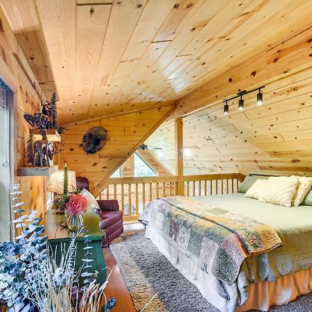 Idyllic Cabin In The Heart Of Hocking Hills Rockbridge Eksteriør bilde
